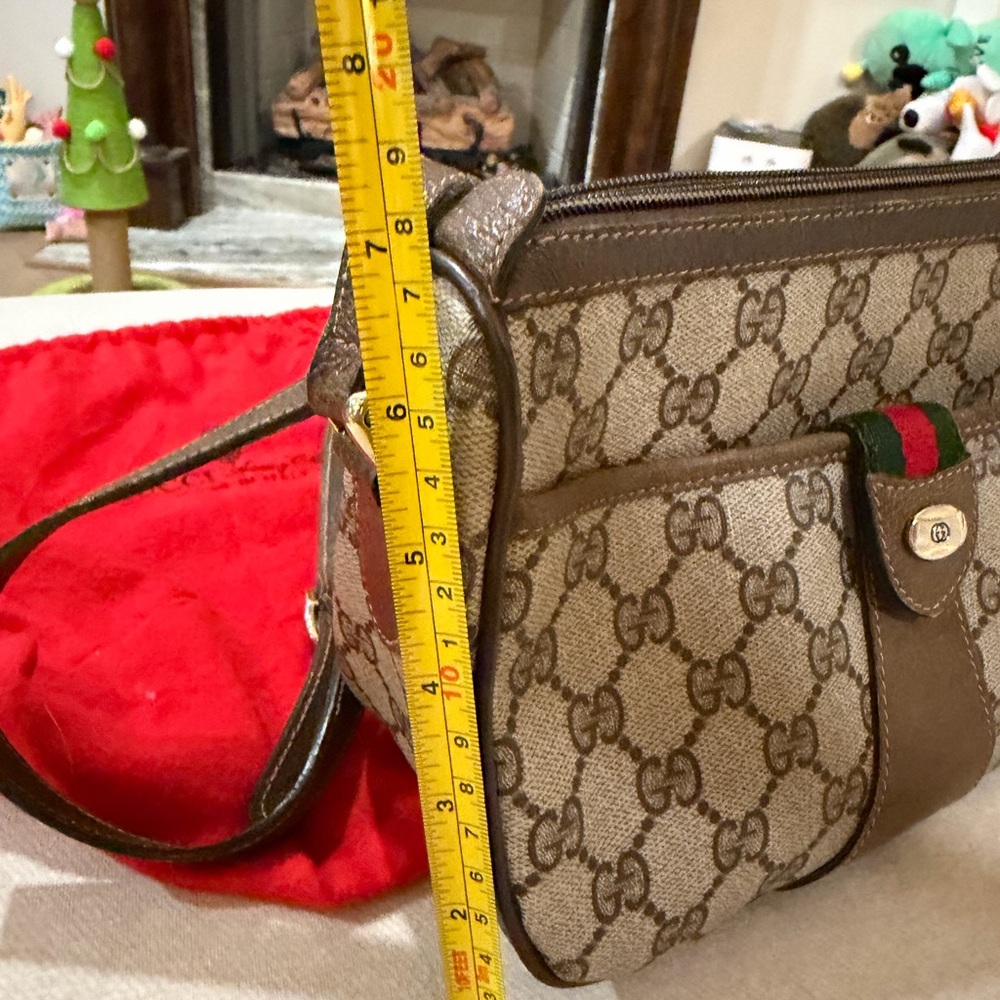 Gucci Monogram Brown and Cream Shoulder Bag Vintage 1983 - Picture 13 of 15